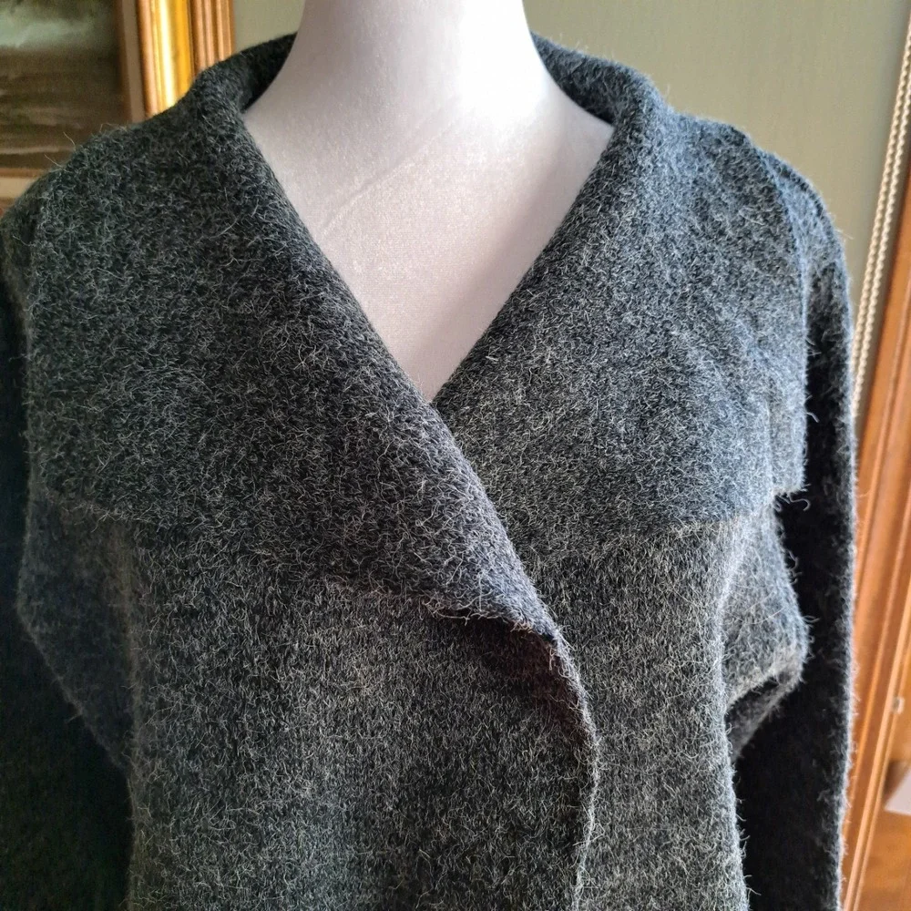 Ya Los Angeles Women's Grey Long Sleeve Cotton Blend Knit Cardigan Sweater L-XL